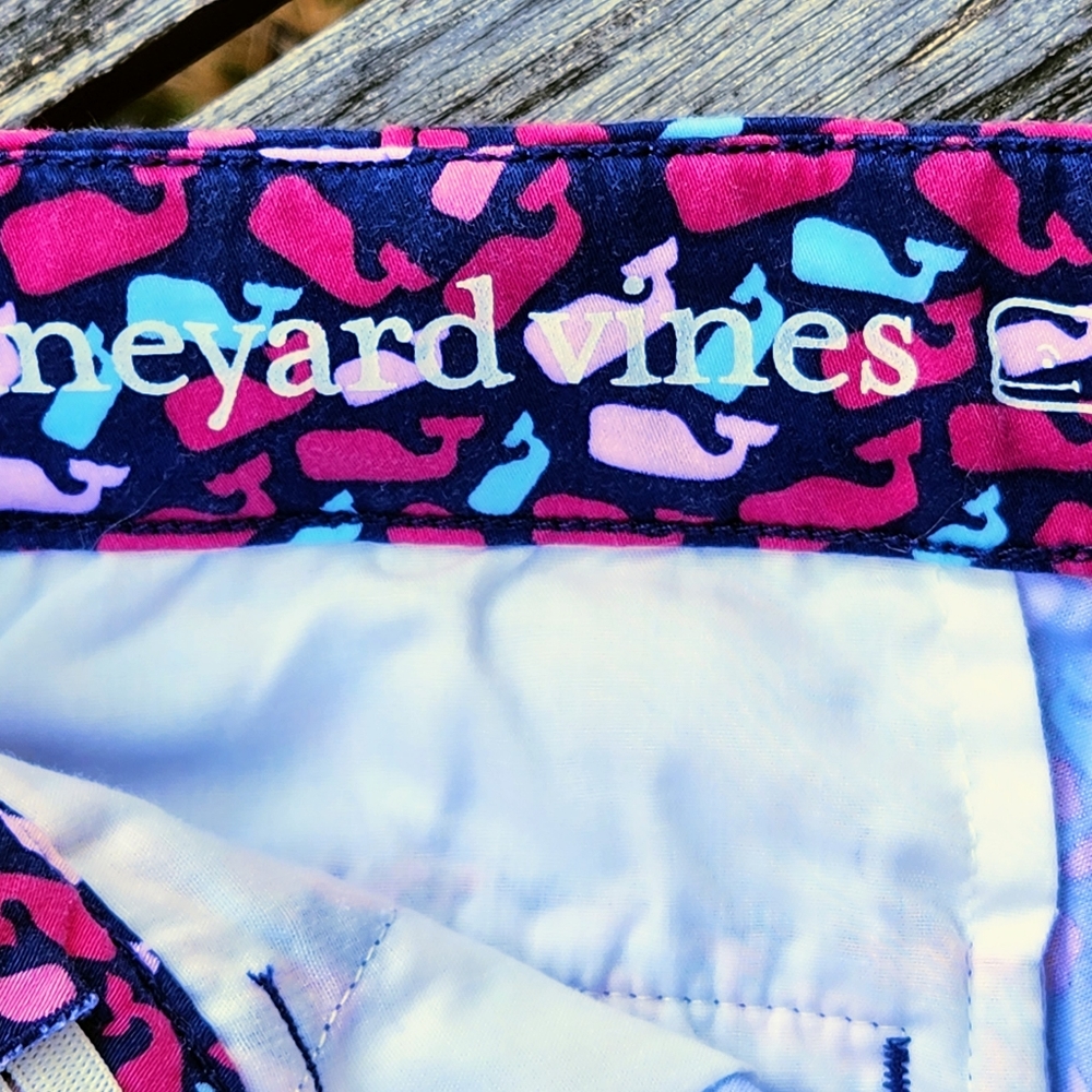 Vineyard Vines Girls Whale Shorts 12 🐋 - Picture 3 of 5